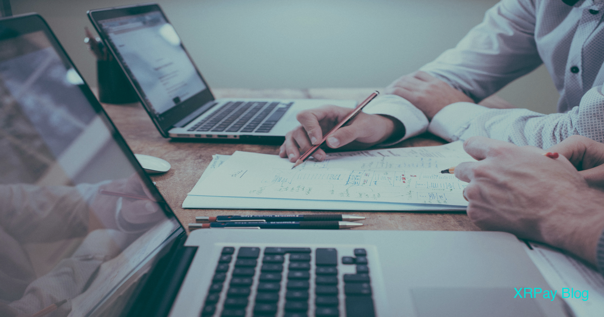 B2B Crypto Invoicing: How to Issue and Settle Programmatic Invoices